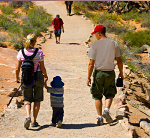 Hiking near Yuma Lakes Resort